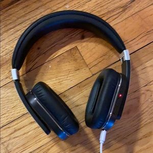Ghostek soDrop Wireless Over-Ear Headphones